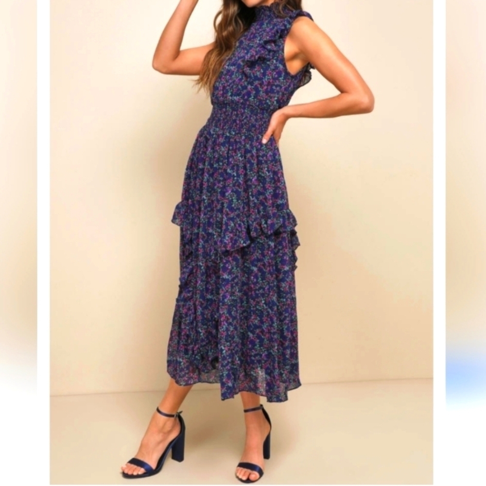 Lulu's Blue and Red Maxi Dress...size:XS